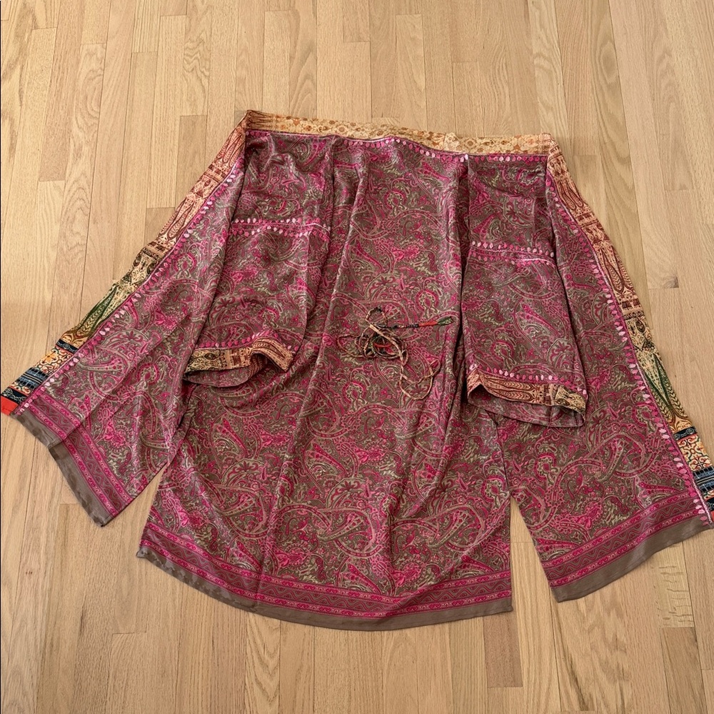 Paisley Women's Robe in Pink and Gold Accents